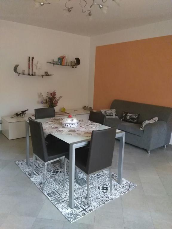 Casa Sammo Villa Piobesi d'Alba Buitenkant foto