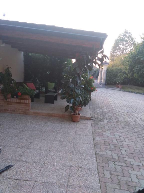 Casa Sammo Villa Piobesi d'Alba Buitenkant foto