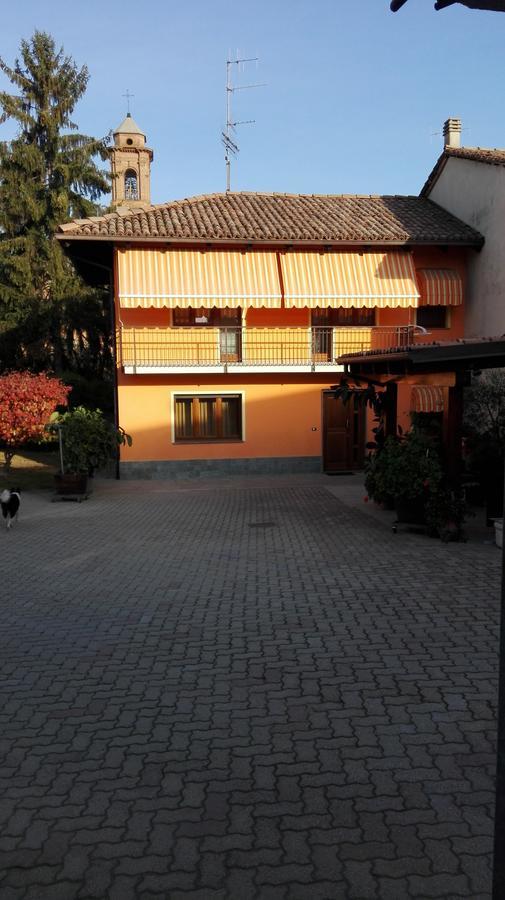 Casa Sammo Villa Piobesi d'Alba Buitenkant foto